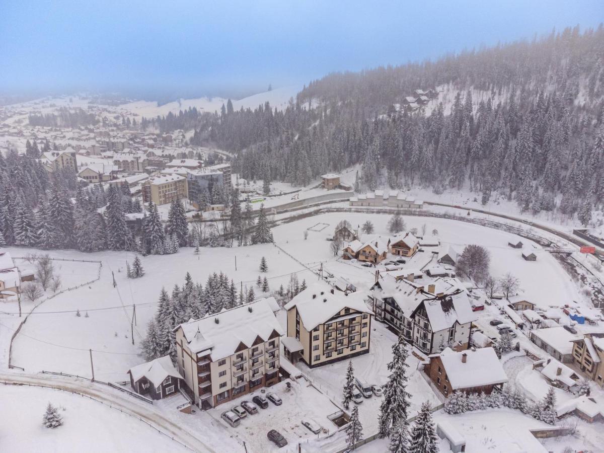 Hotel Madison à Bukovel Extérieur photo