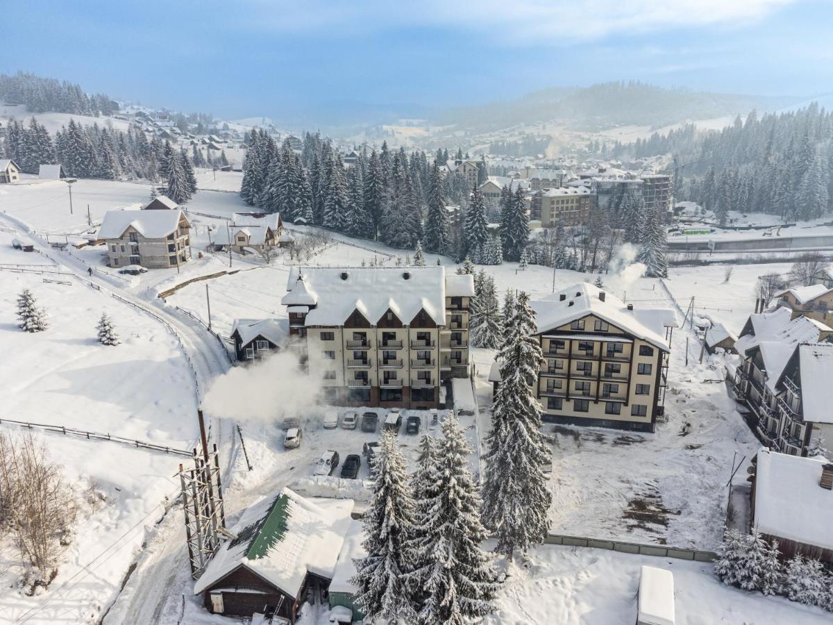 Hotel Madison à Bukovel Extérieur photo