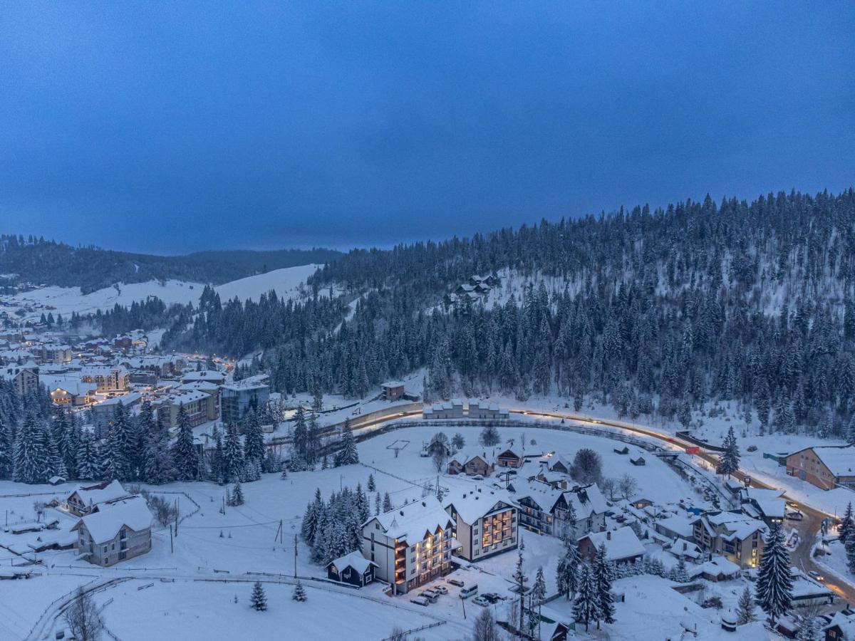 Hotel Madison à Bukovel Extérieur photo